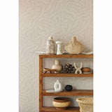324000 Embrace Fluid Geometric Wallpaper