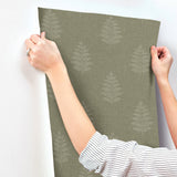 4169-83126 Frond Dark Green Leaf Wallpaper
