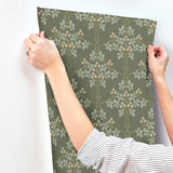 4171-82055 Blackberry Grey Vine Trellis Wallpaper