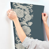 4173-27642 Gisela Blue Floral Columns Wallpaper