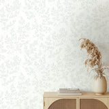89029 Oriana Floral Green White Wallpaper