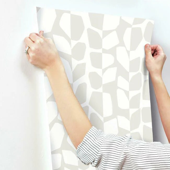 BW3891 Primitive Vines Wallpaper – wallcoveringsmart