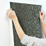 CI2325 Gilded Confetti Charcoal Wallpaper