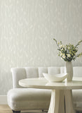 DF3361 Flowing Light Grey Wallpaper