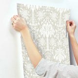 DM5013 Palmetto Palm Damask Beige Wallpaper