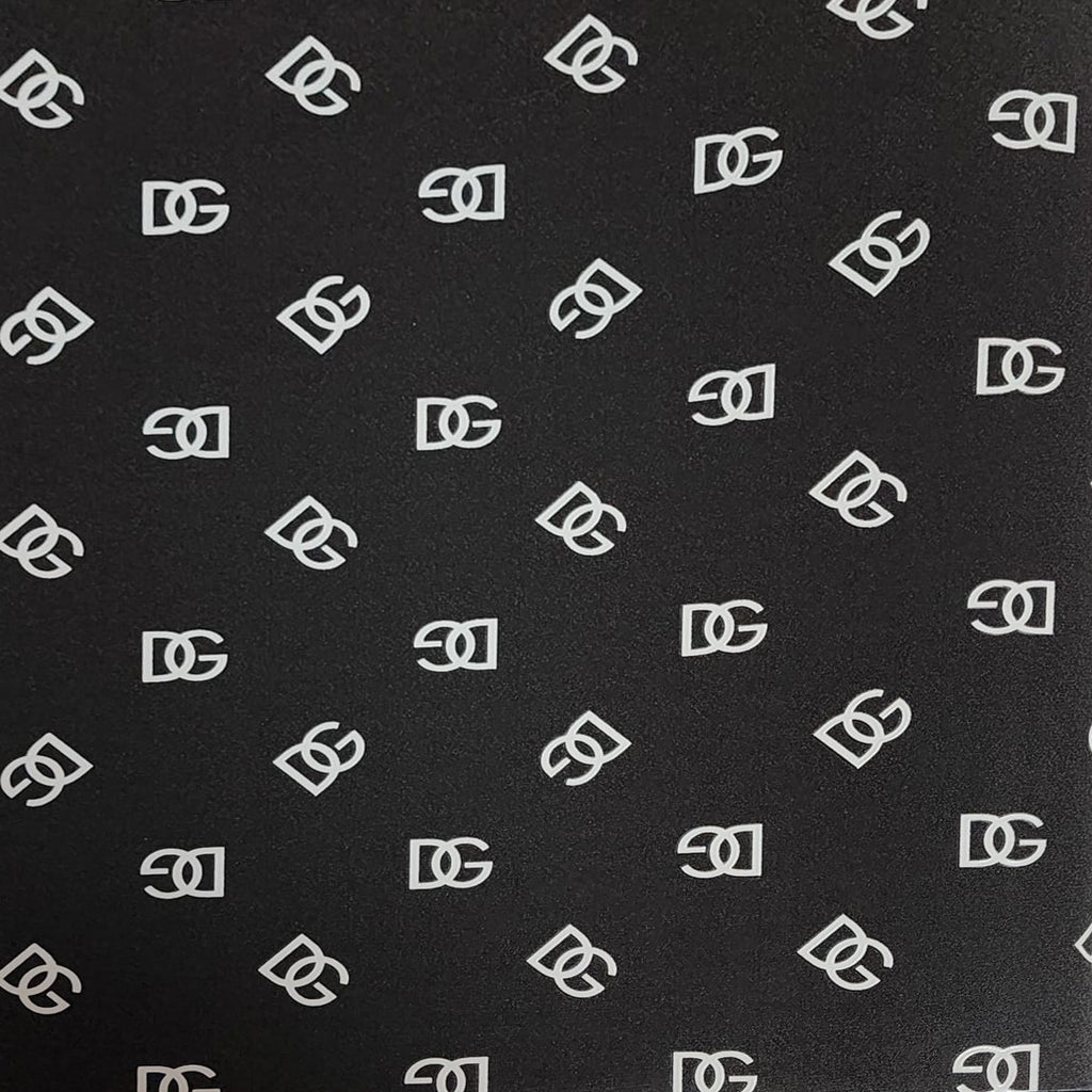 TCW007TCAHOU0074 Dolce & Gabbana Casa black white D&G logo print wallp ...