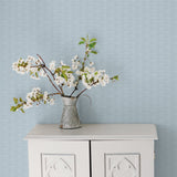 G56690 Small Paisley Wallpaper