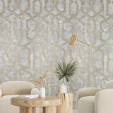 M69920 Tan cream gold metallic trellis lines faux liquid art marble textured Wallpaper