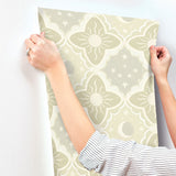 MB29033 Sol Måne Green Wallpaper