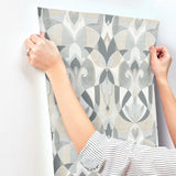 MN1924 Malta Neutral Glint Wallpaper