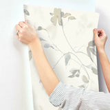 SO2444 Linden Flower Wallpaper