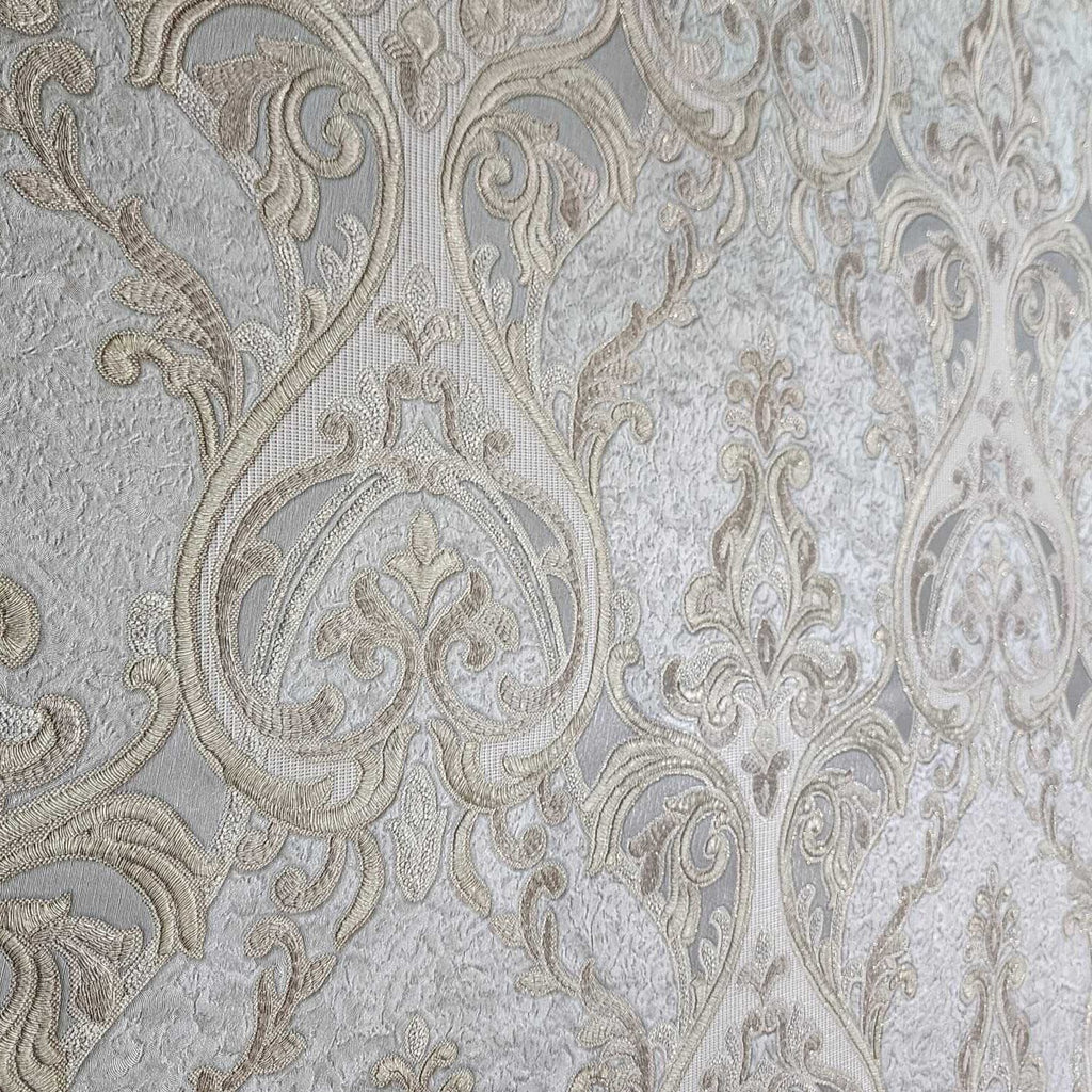 M25004 Victorian silver gray brass gold metallic ogee damask textured ...