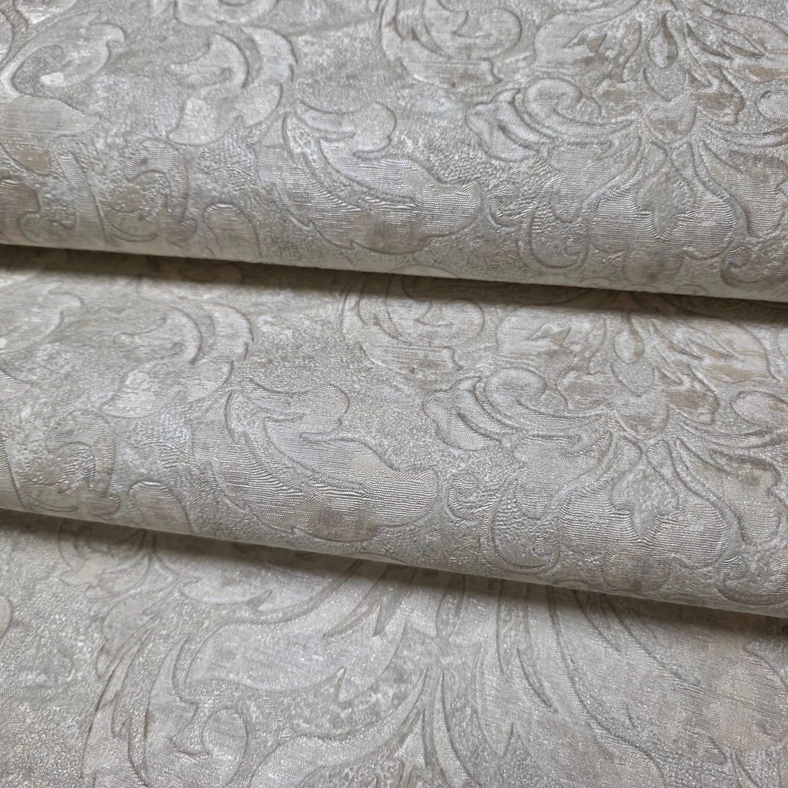 TAN  タン　DAMASK MOTIF CD  GRAY M25012 Victorian Sand tan cream gold metallic gray ogee damask
