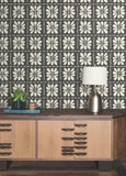 ZM2810 Mimosa Fleur Carbon Black Wallpaper