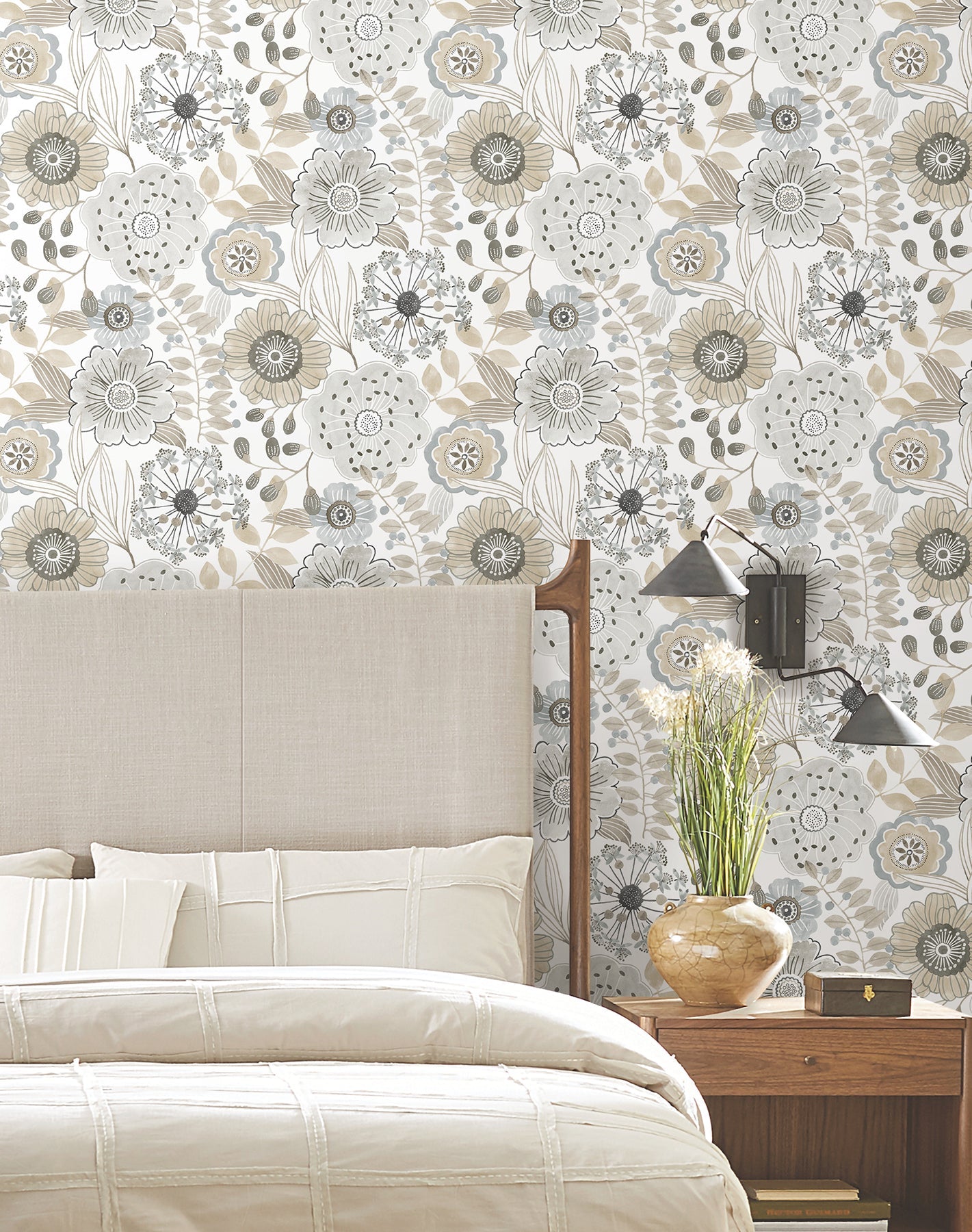 ZM2894 Artistic Bouquet Neutral Wallpaper – wallcoveringsmart