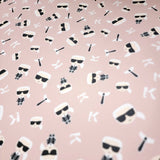 37843-8 Karl Lagerfeld Logo Ikonik Fashion Designer Pink Wallpaper