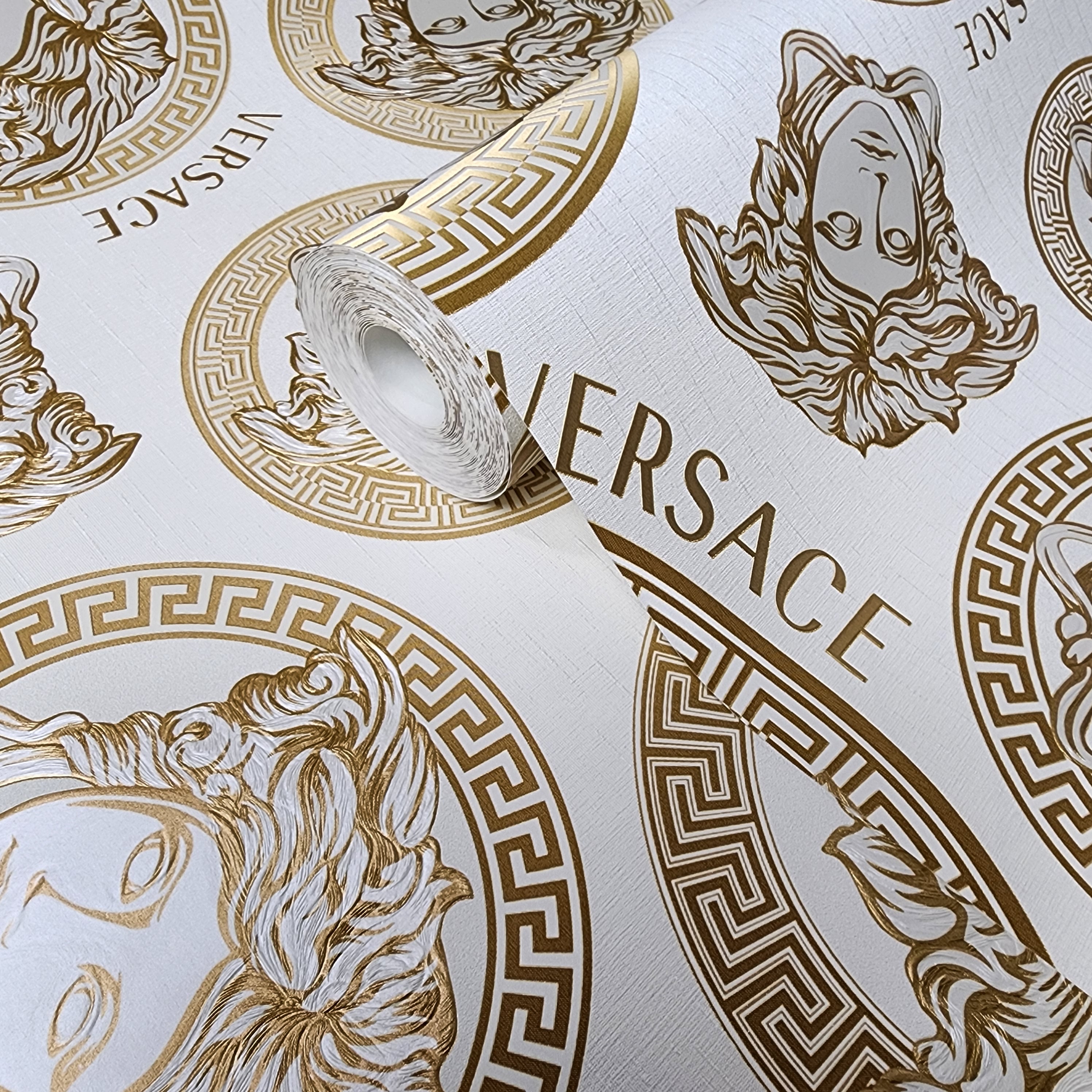 38611-5 Medusa Versace Off white gold metallic greek key circles 