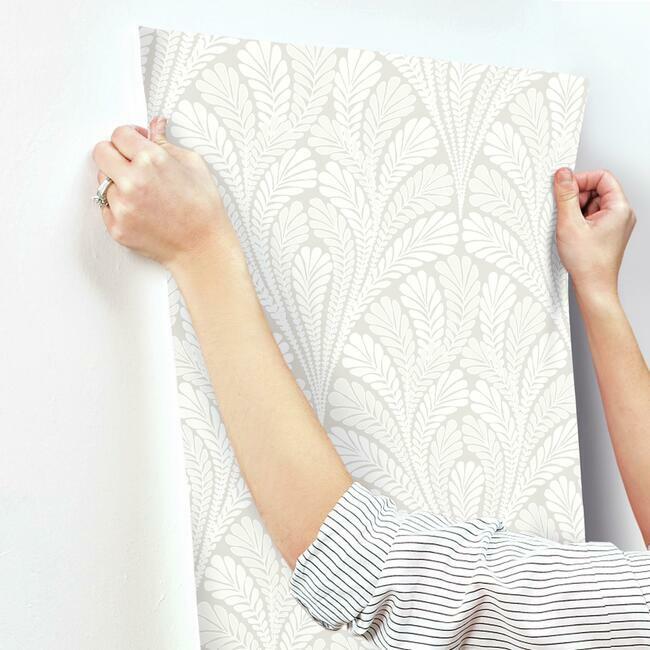 BW3952 York Shell Damask Neutral Pearl Wallpaper – wallcoveringsmart