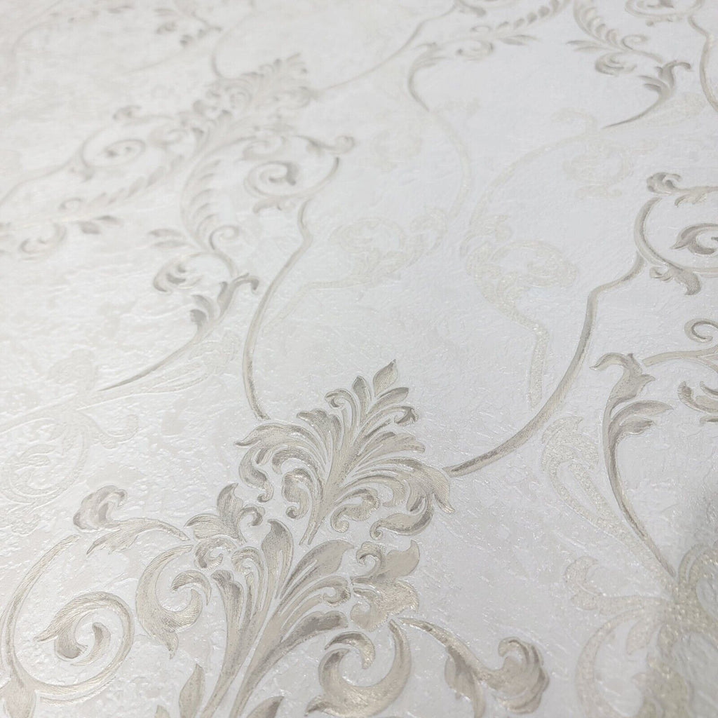 M5601 Wallpaper Ivory off white brass gold metallic Victorian damask ...