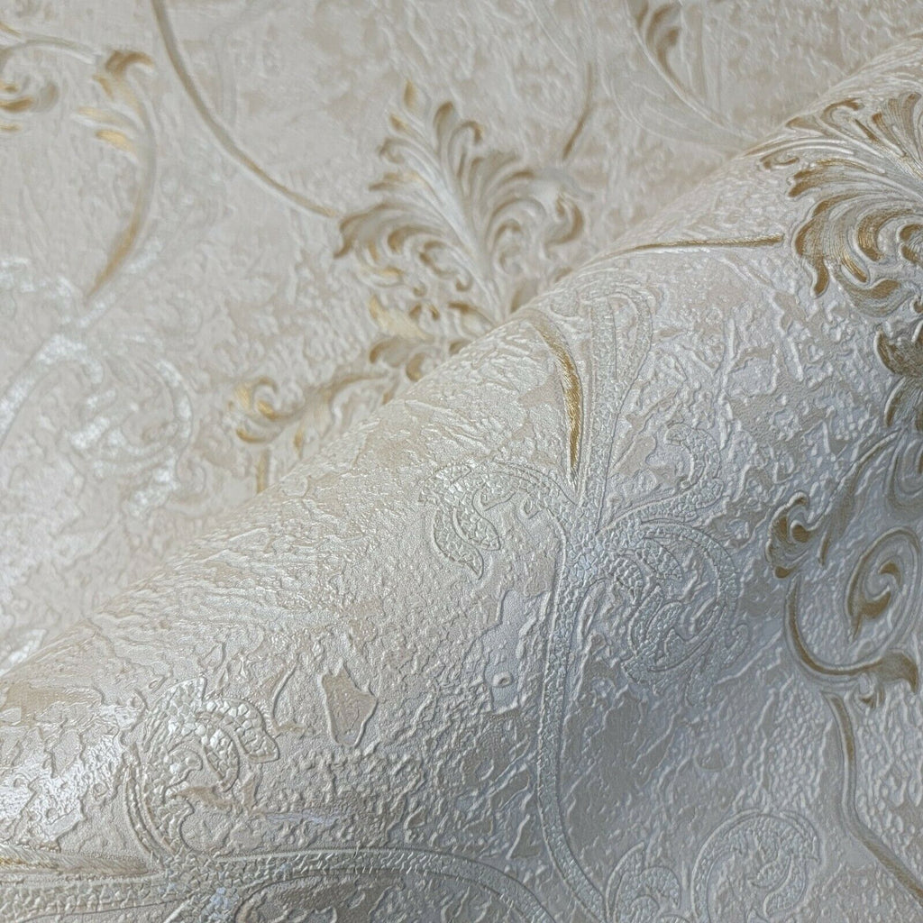 M5605 Murella Ivory off white gold metallic Victorian damask Wallpaper ...