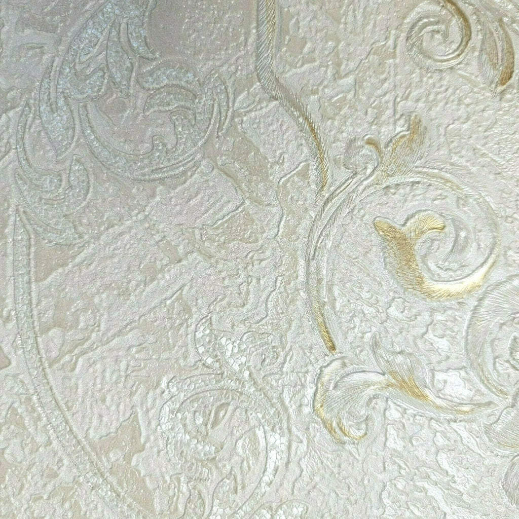 M5605 Murella Ivory off white gold metallic Victorian damask Wallpaper ...