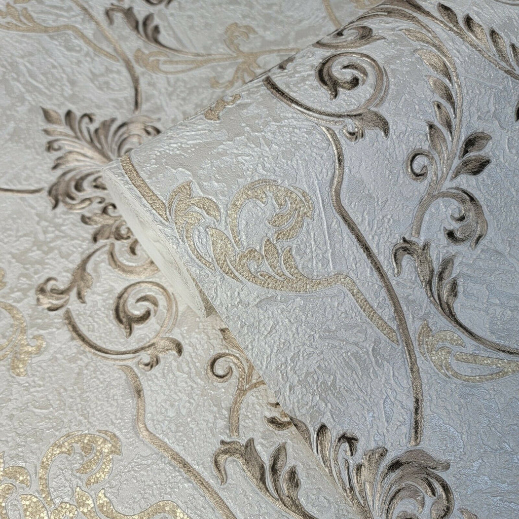 M5609 Murella Grayish off white bronze gold Victorian damask Wallpaper ...