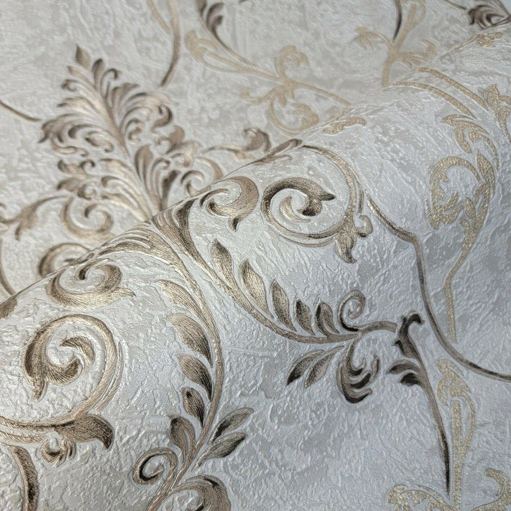 M5609 Murella Grayish off white bronze gold Victorian damask Wallpaper ...