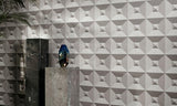 26500 Focus Pyramid Wallpaper - wallcoveringsmart