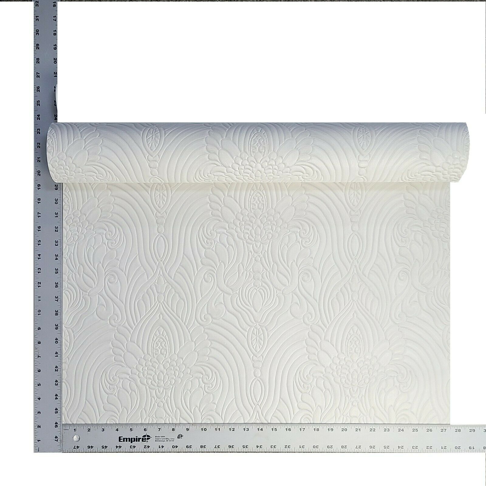絵画 flk040100 Z21801 Embossed off white gold Victorian damask faux fabric