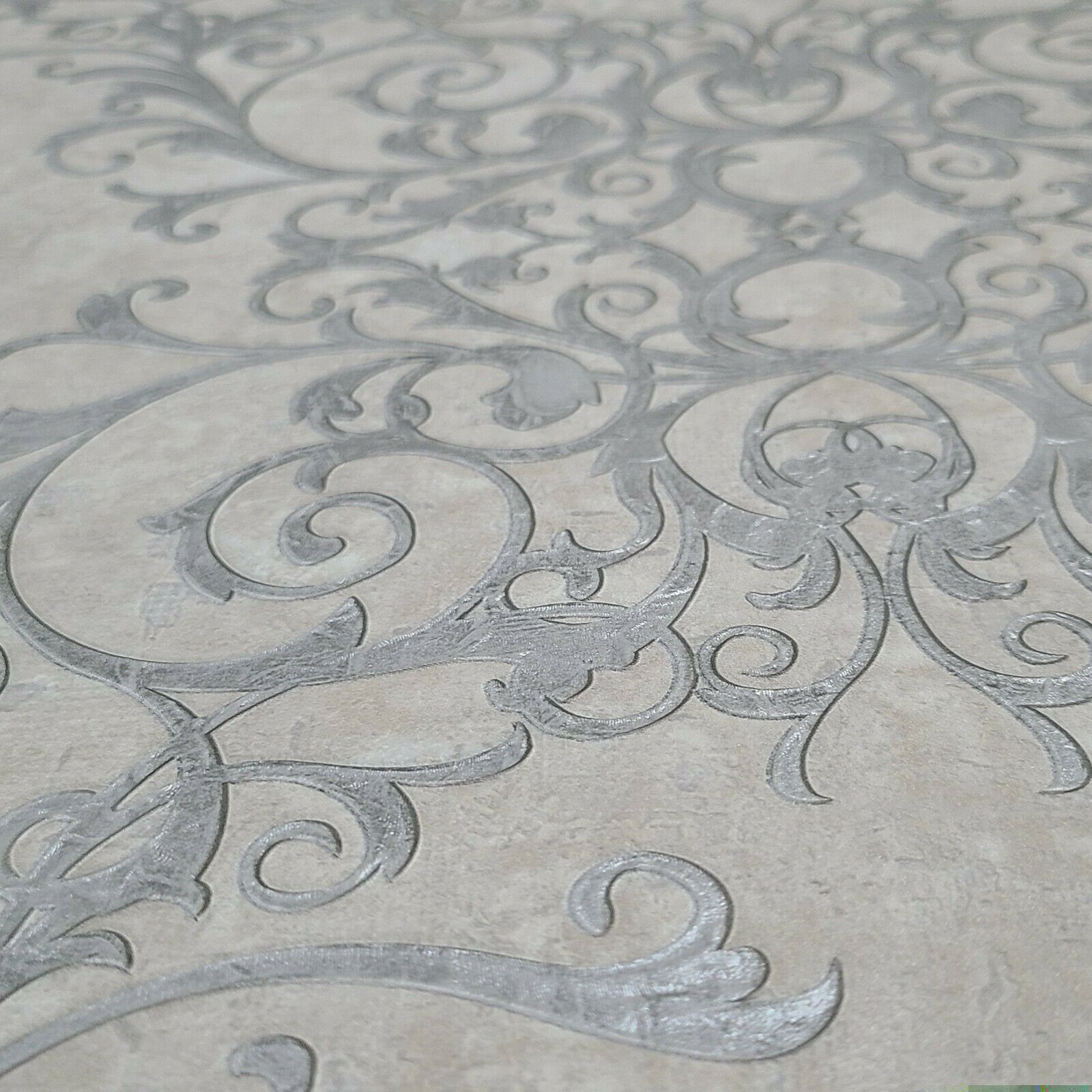 Z2943 Gray Tan Silver faux wrought iron Victorian damask Wallpaper