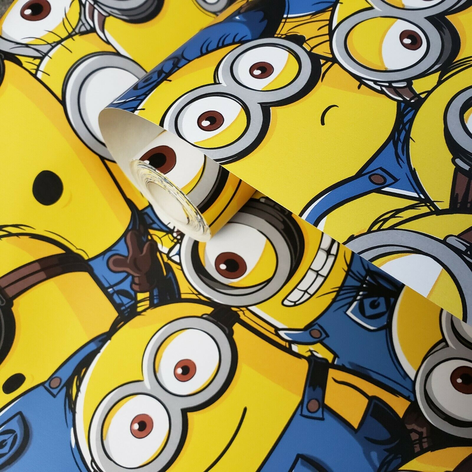Despicable Me Characters Minions Wallpaper