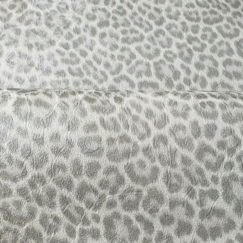 Snow Leopard Skin Wallpaper